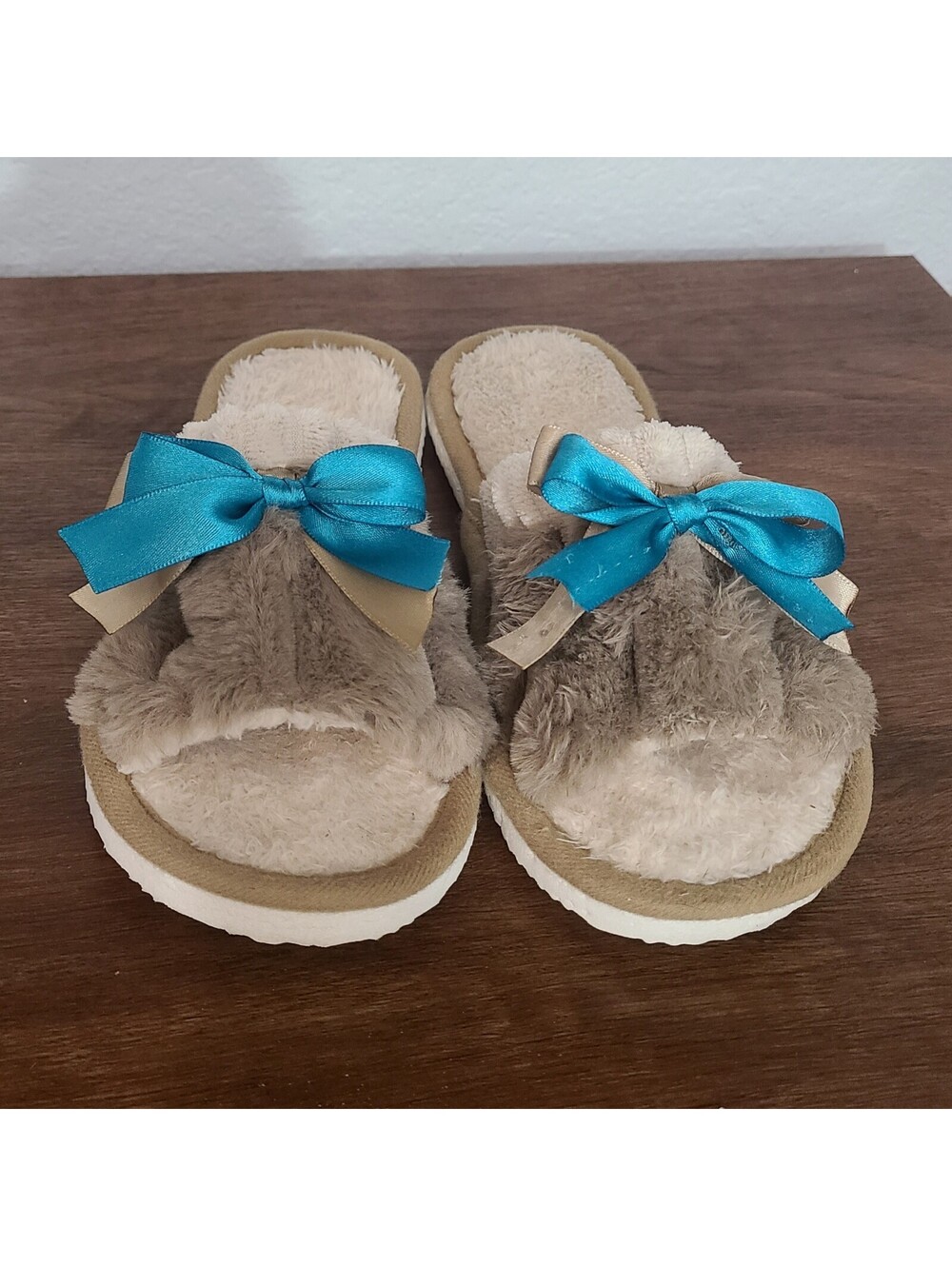Plush House Slippers Size 7 Faux Fur Open Toe Slide Slippers